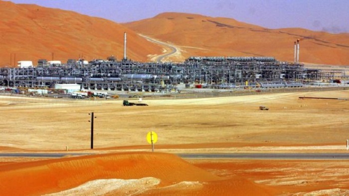 Saudi Arabia is expected to cut oil prices again